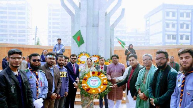 বিজয় দিবসে পাবিপ্রবি প্রেসক্লাবের শ্রদ্ধা