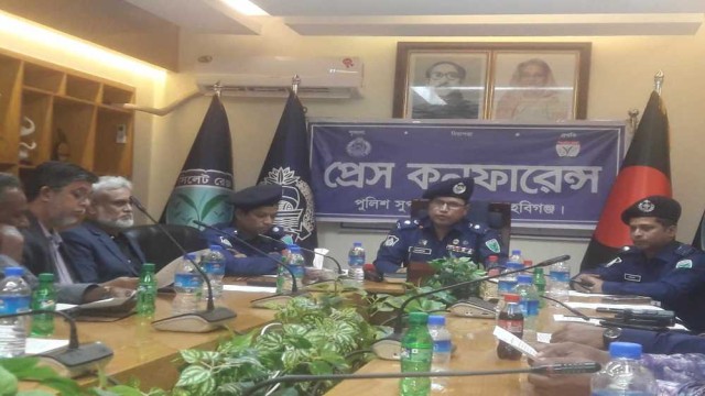 হবিগঞ্জে পৃথক অভিযানে গাঁজা-ইয়াবা-চোলাই মদসহ গ্রেফতার ১২