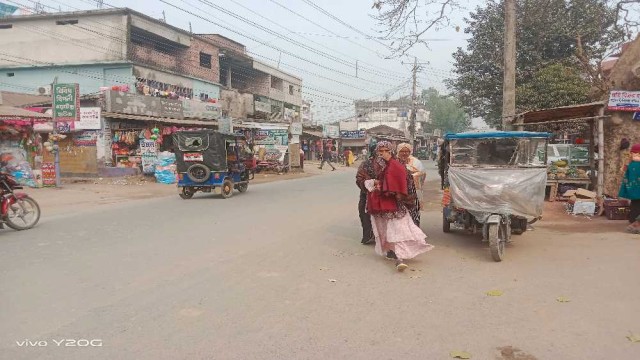 দিনাজপুরে দুই দিনের ব্যবধানে তাপমাত্রা বেড়েছে ৫ ডিগ্রি