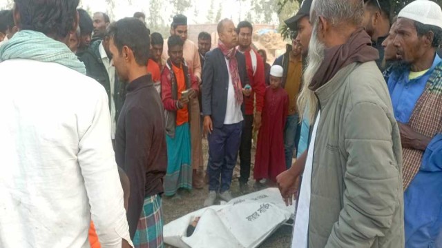 রাণীশংকৈলে সড়ক দুর্ঘটনায় প্রাণ গেল শিক্ষার্থীর, গুরুতর আহত ১
