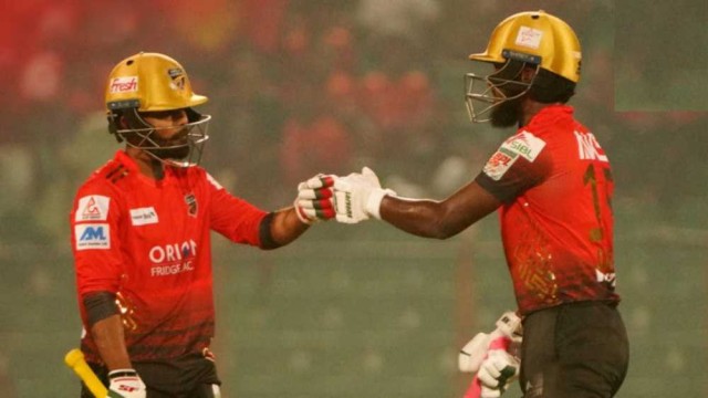 তাওহিদ হৃদয়ের ঝড়ে খুলনাকে হারালো কুমিল্লা