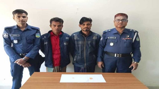 নালিতাবাড়ীতে ইয়াবাসহ দুই মাদক কারবারি গ্রেফতার