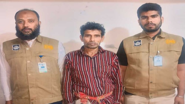 কিশোরগঞ্জ ডিবি কর্তৃক ১১০ পিস ইয়াবা সহ গ্রেফতার ১